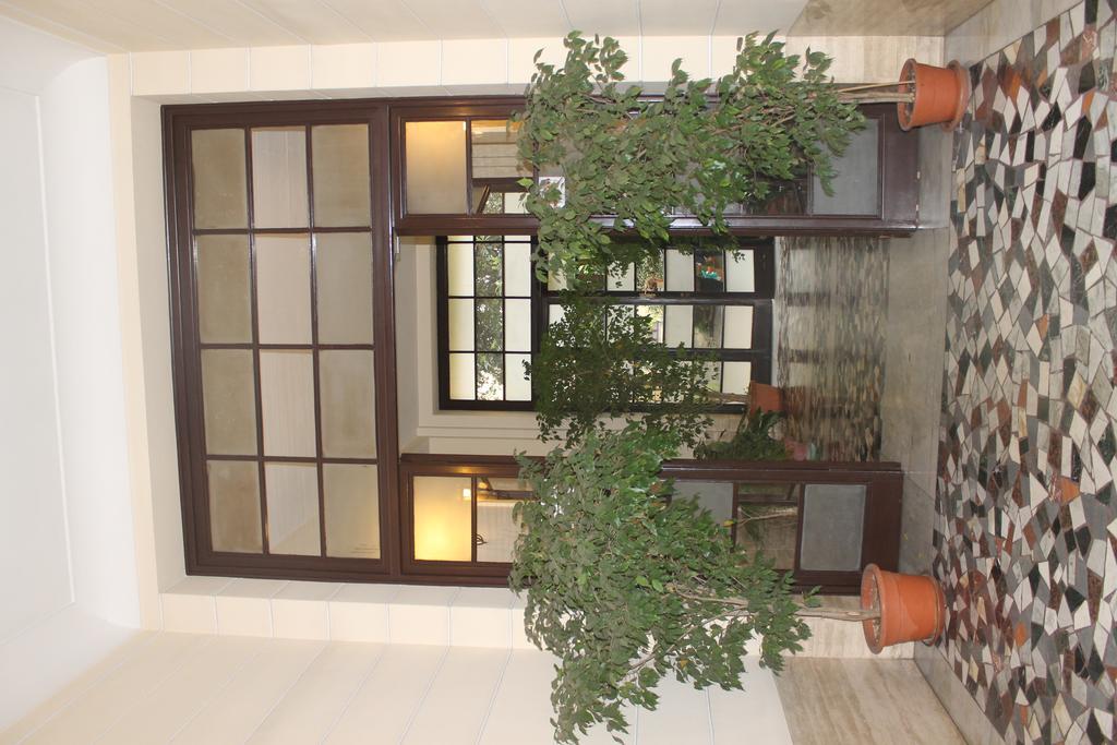 רומא Rovati Guesthouse מראה חיצוני תמונה