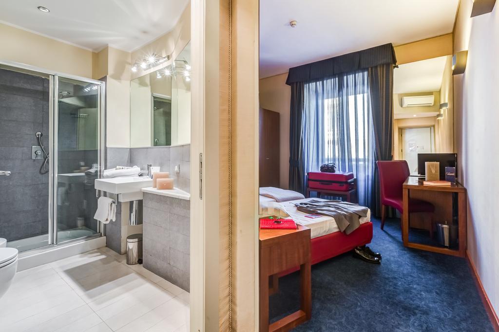 רומא Rovati Guesthouse מראה חיצוני תמונה