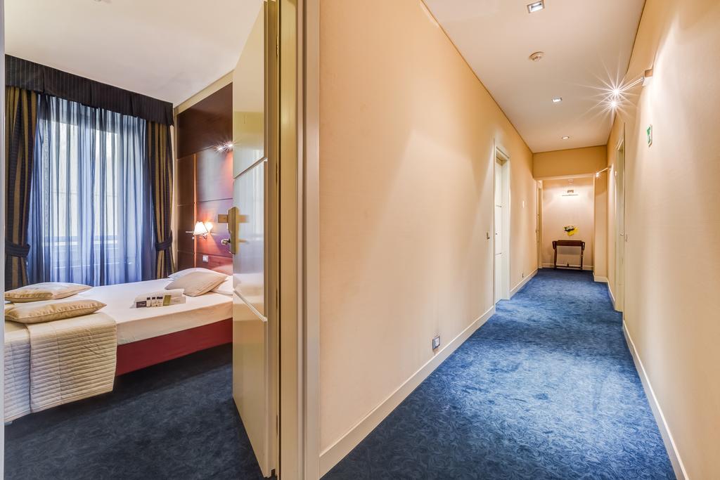 רומא Rovati Guesthouse מראה חיצוני תמונה