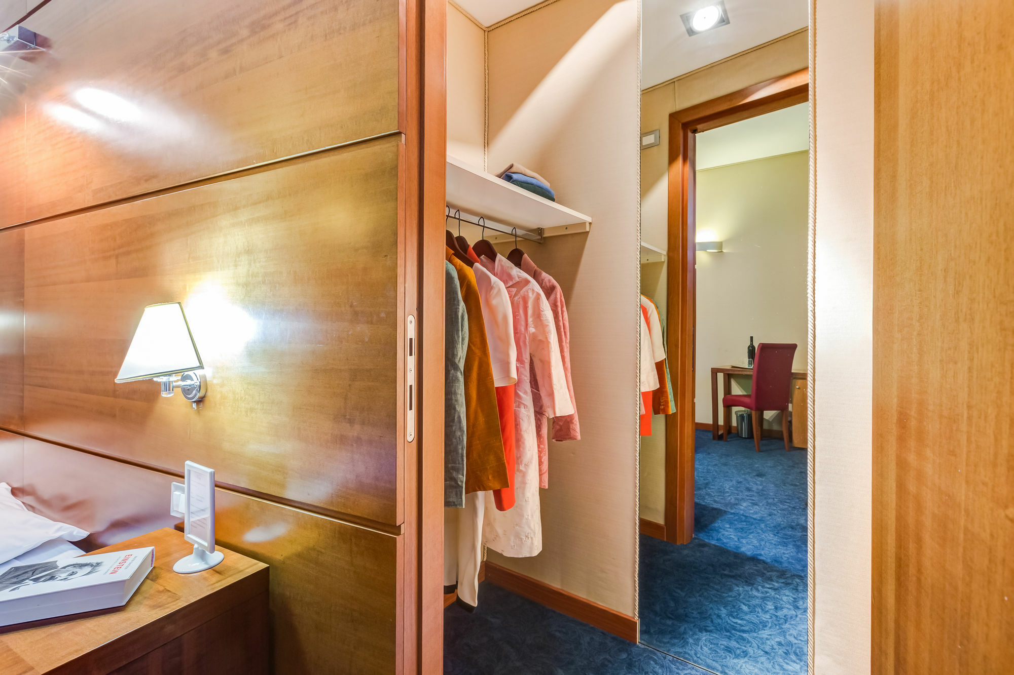 רומא Rovati Guesthouse מראה חיצוני תמונה
