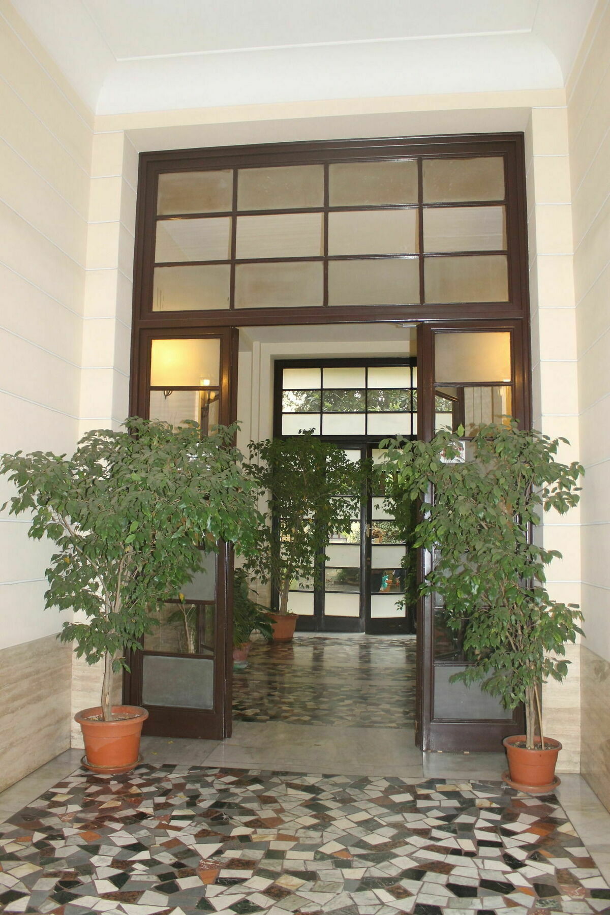 רומא Rovati Guesthouse מראה חיצוני תמונה