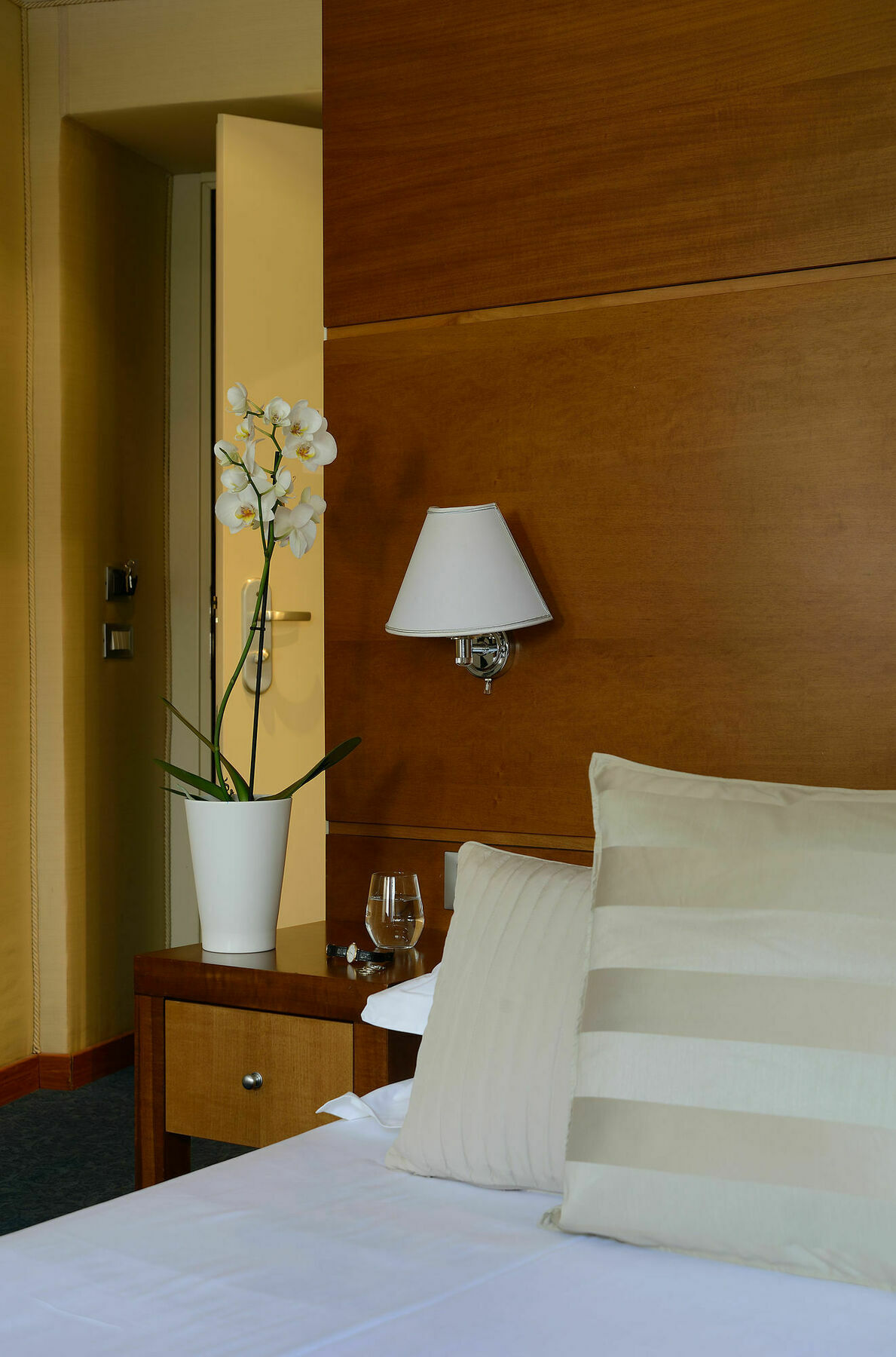 רומא Rovati Guesthouse מראה חיצוני תמונה